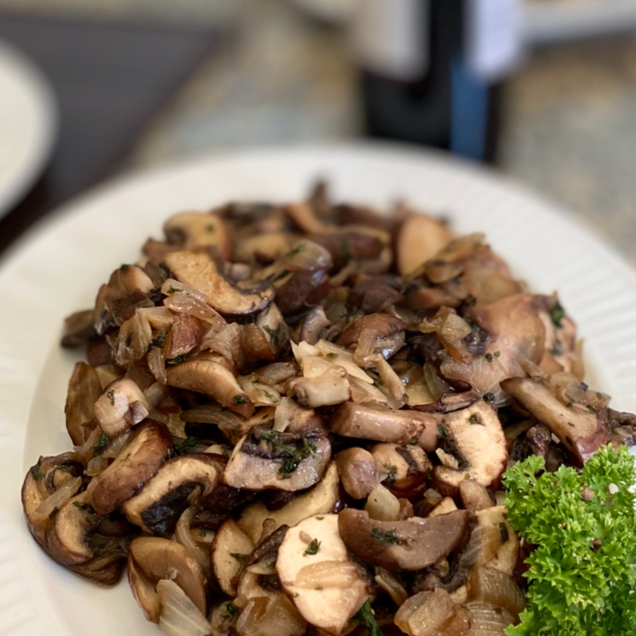 Sauteed Mushrooms with Garlic